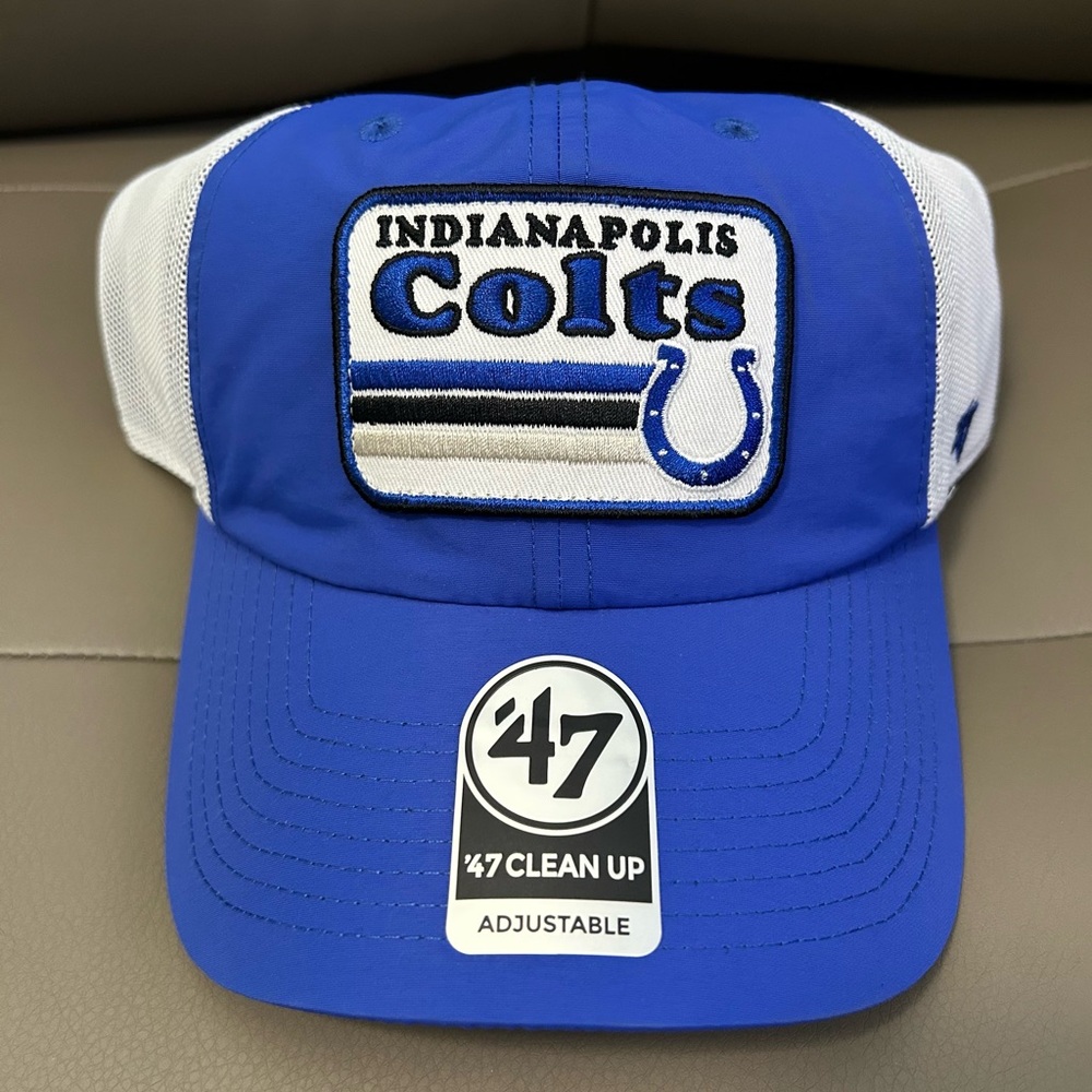 BNWT INDIANAPOLIS COLTS NFL CAMPSCAPE '47 BRAND CLEAN UP TRUCKER HAT OSFA